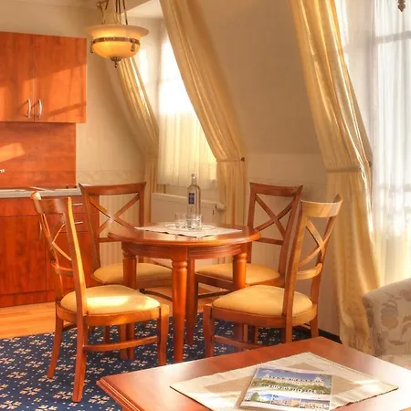 Aparthotel Seetelhotel Strandschloss Ostseebad Heringsdorf